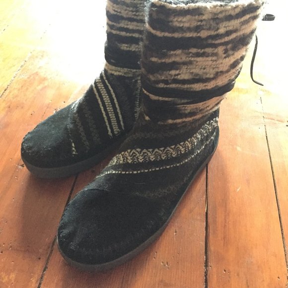 TOMS Nepal Boots - Picture 6 of 15